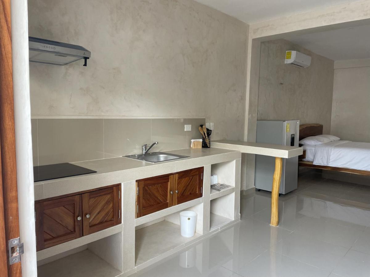 Mexhe Hotel Ел Куйо Екстериор снимка