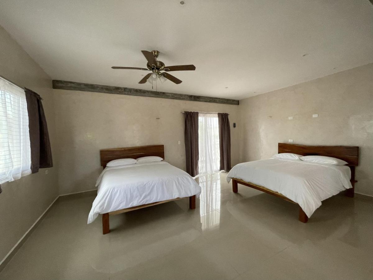 Mexhe Hotel Ел Куйо Екстериор снимка