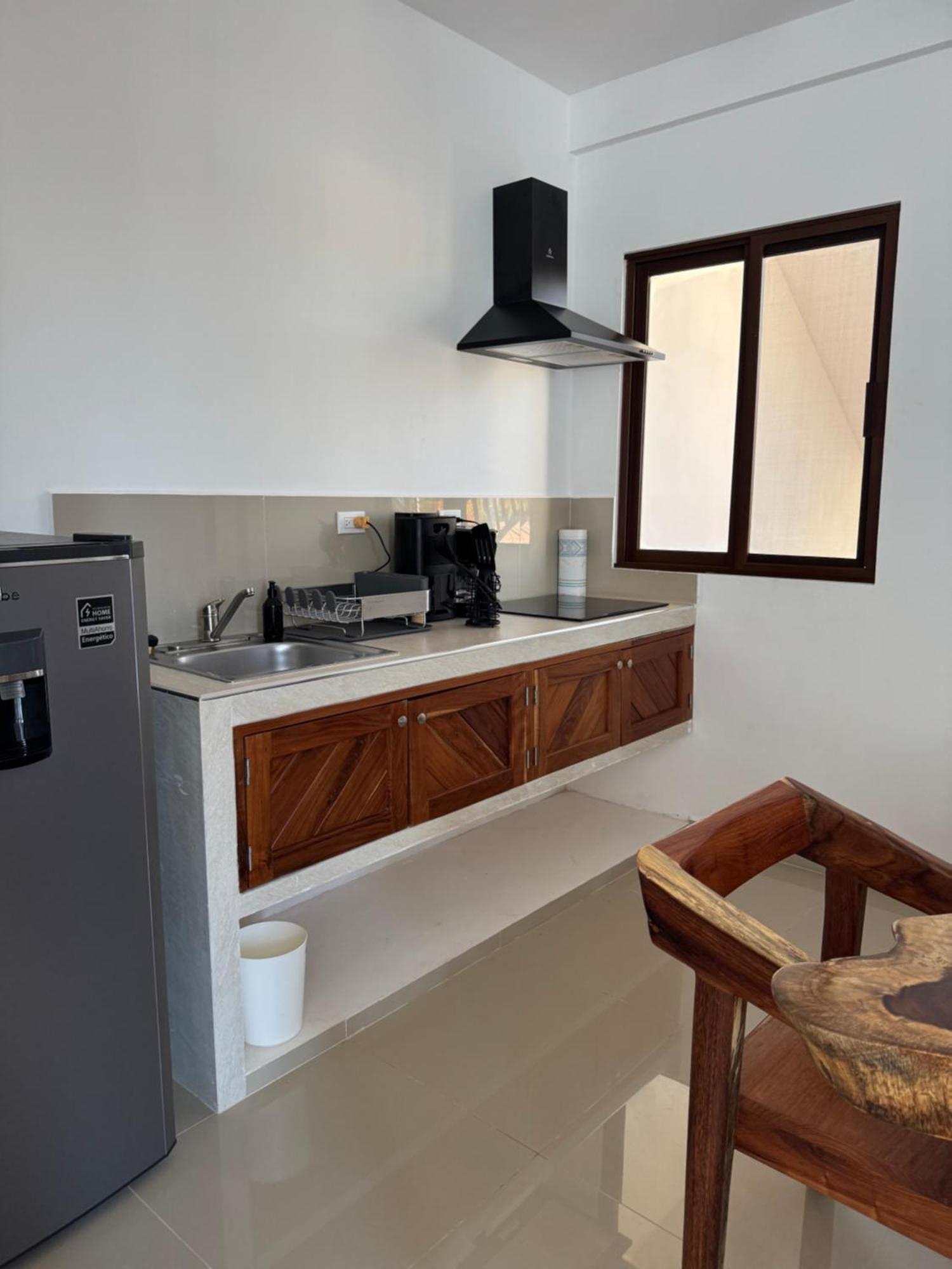 Mexhe Hotel Ел Куйо Екстериор снимка