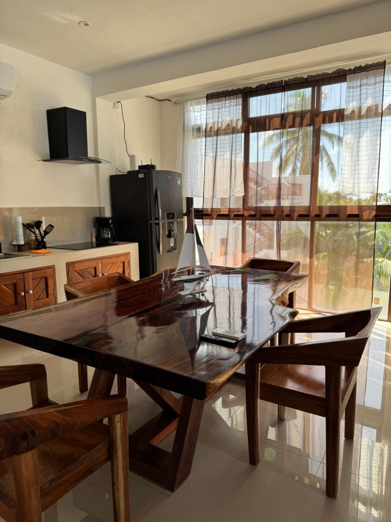 Mexhe Hotel Ел Куйо Екстериор снимка